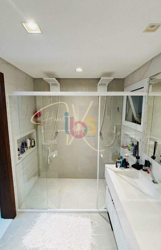 Casa à venda com 4 quartos, 440m² - Foto 21
