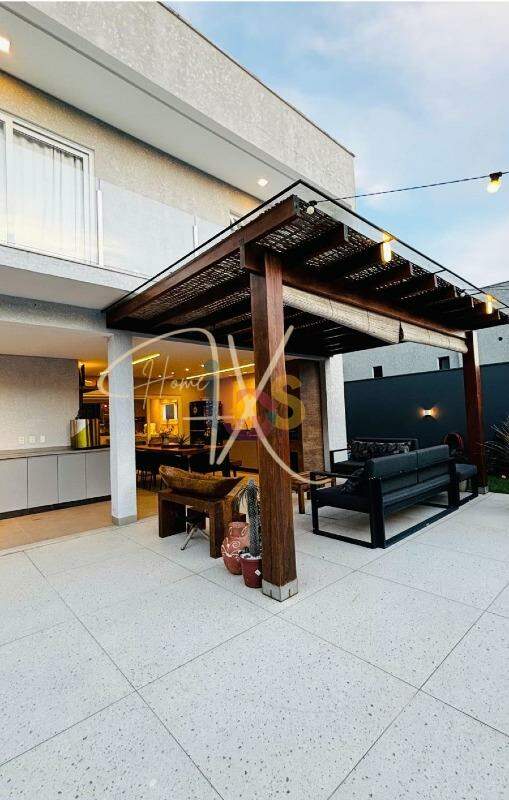Casa à venda com 4 quartos, 440m² - Foto 25