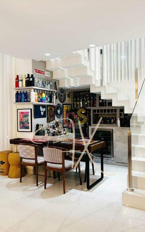 Casa à venda com 4 quartos, 440m² - Foto 7