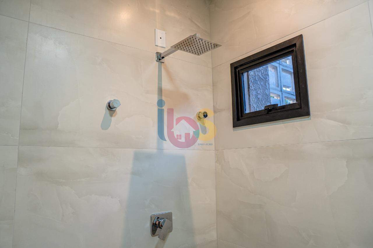 Casa à venda com 3 quartos, 200m² - Foto 21