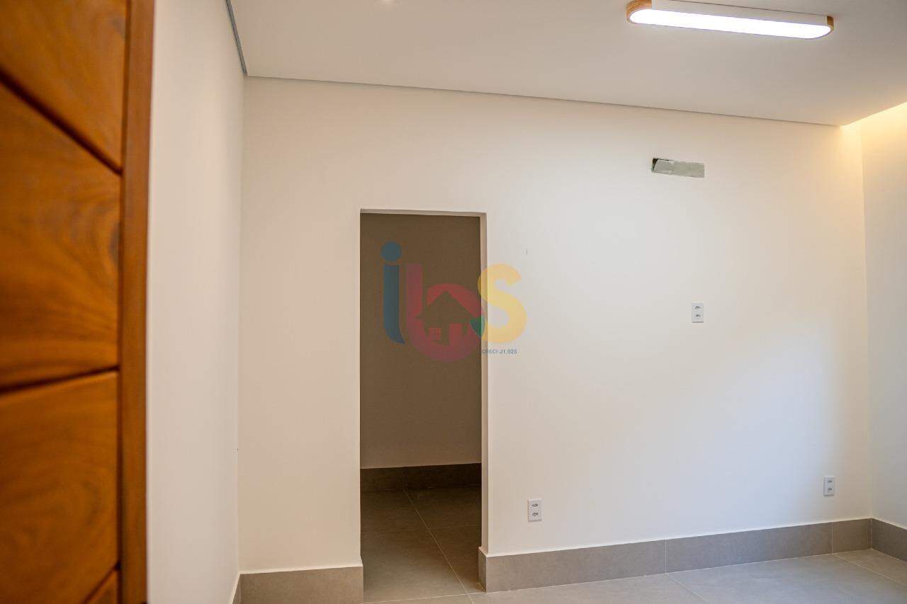 Casa à venda com 3 quartos, 200m² - Foto 20