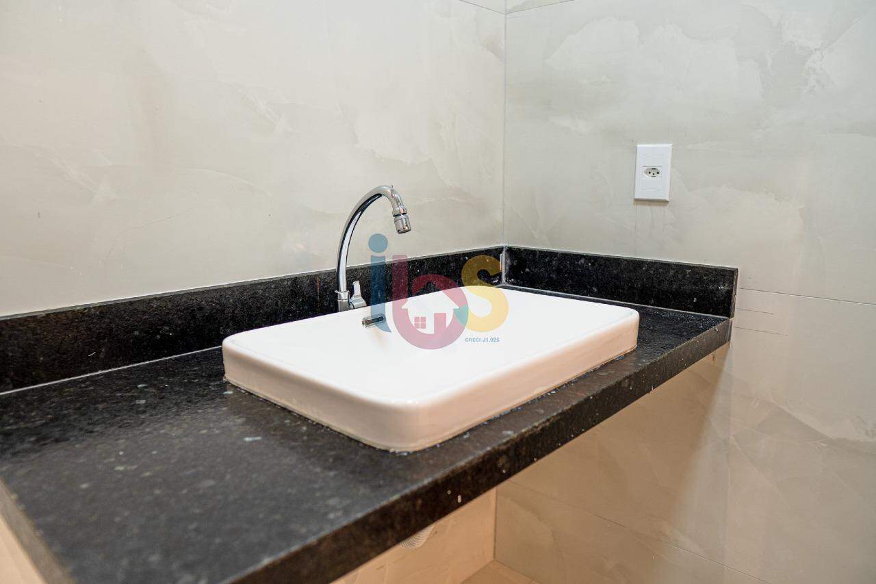 Casa à venda com 3 quartos, 200m² - Foto 15