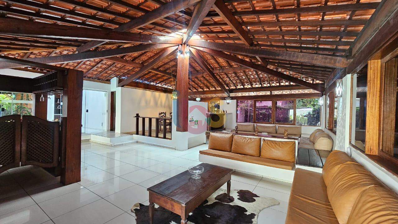 Casa à venda com 3 quartos, 600m² - Foto 3