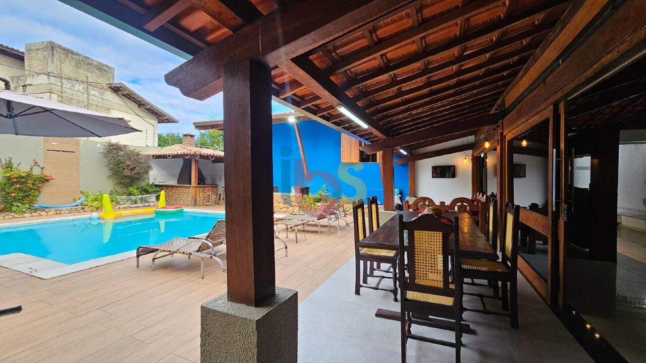 Casa à venda com 3 quartos, 600m² - Foto 23