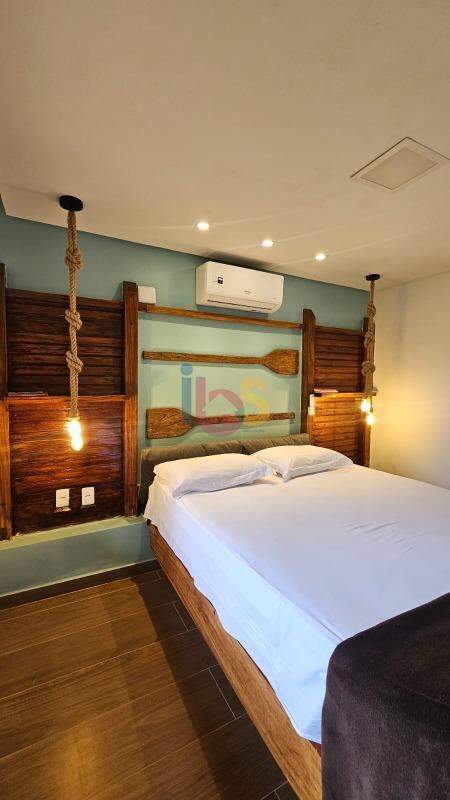Casa à venda com 3 quartos, 600m² - Foto 14