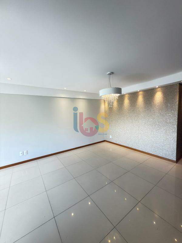 Apartamento para alugar com 2 quartos, 80m² - Foto 12