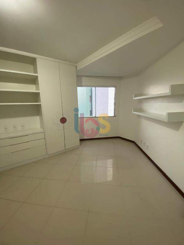 Apartamento para alugar com 3 quartos, 180m² - Foto 15