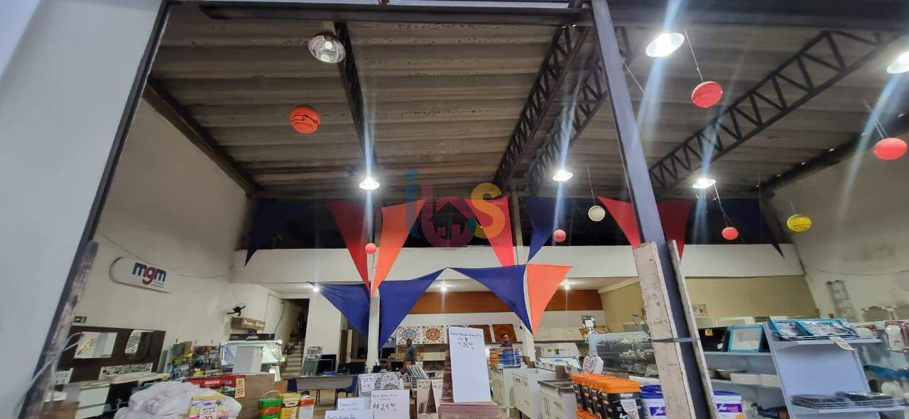 Loja-Salão para alugar, 230m² - Foto 1