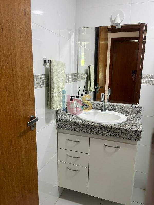 Apartamento à venda com 3 quartos, 96m² - Foto 17