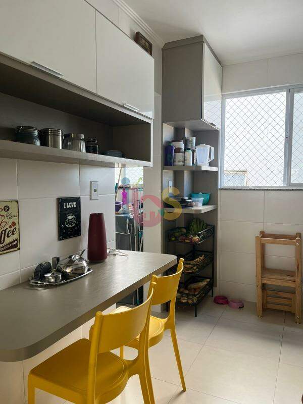 Apartamento à venda com 3 quartos, 96m² - Foto 9