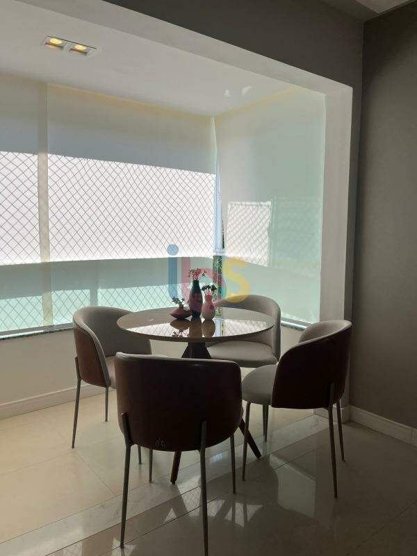 Apartamento à venda com 3 quartos, 96m² - Foto 3