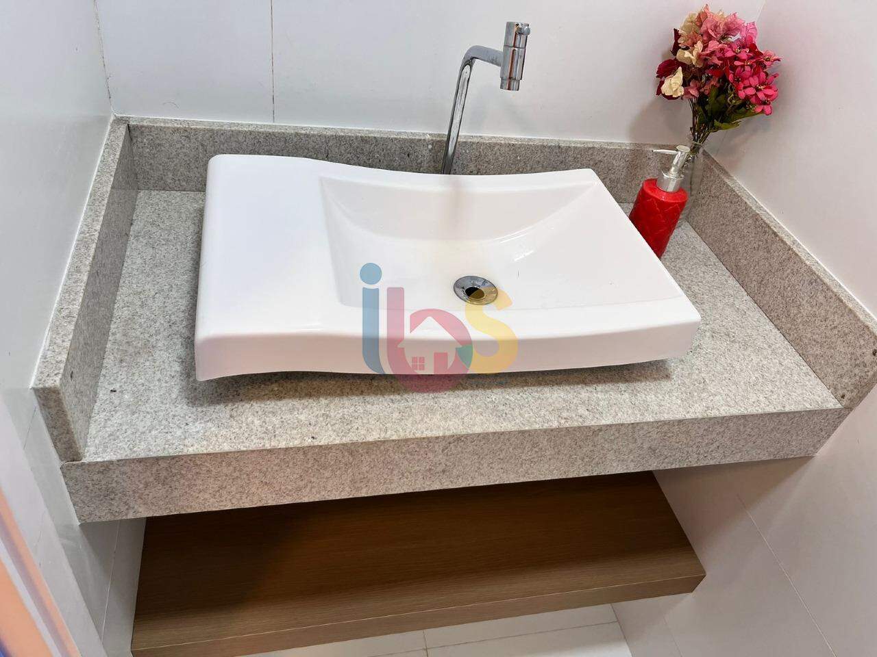 Apartamento para alugar com 2 quartos, 77m² - Foto 8