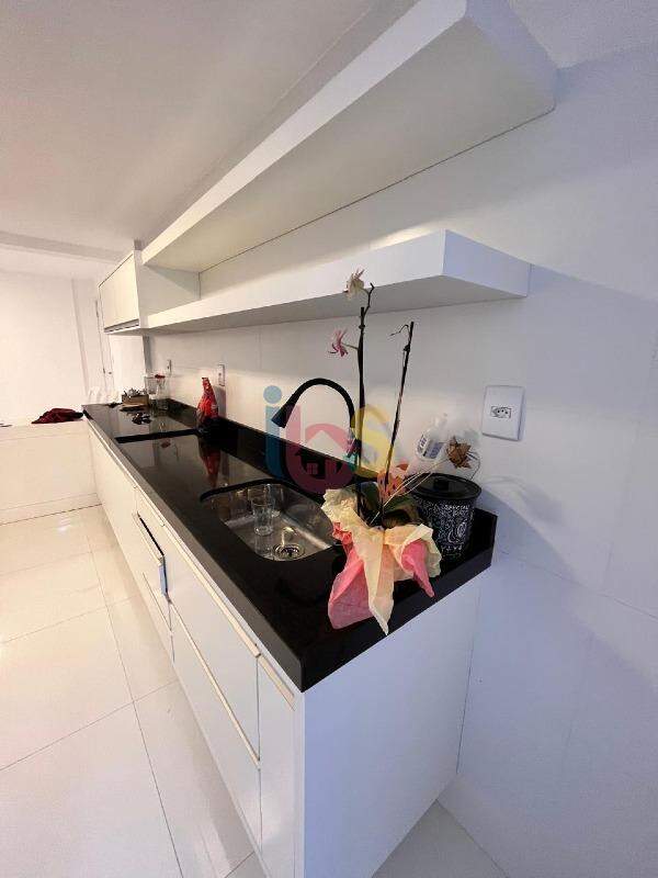 Apartamento para alugar com 2 quartos, 77m² - Foto 10