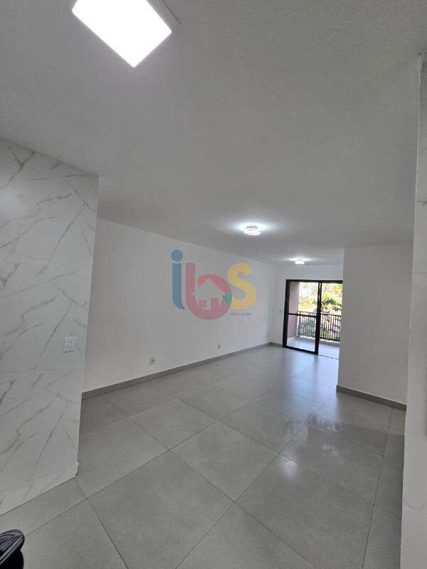 Apartamento para alugar com 3 quartos, 74m² - Foto 2