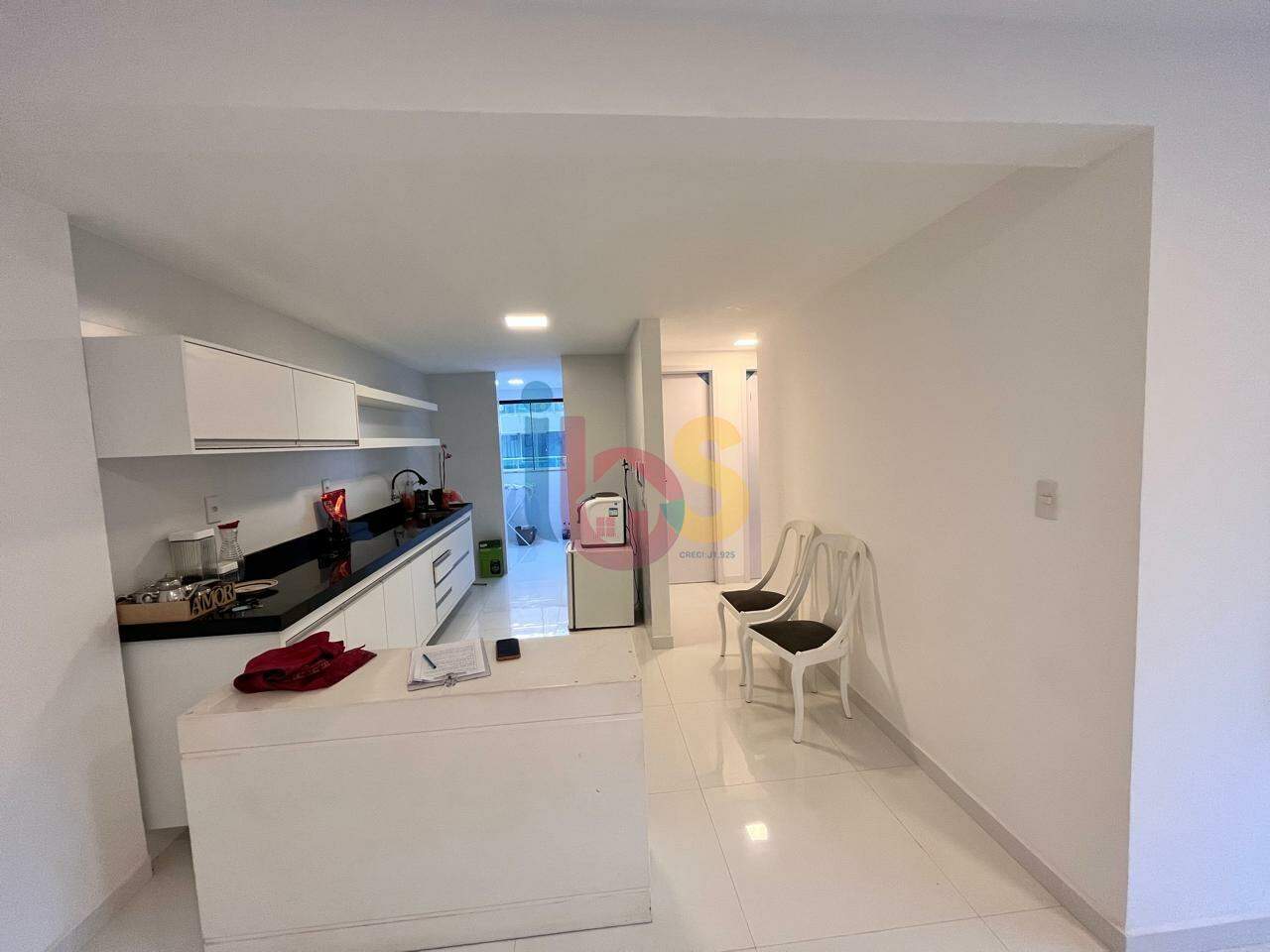 Apartamento à venda com 2 quartos, 77m² - Foto 11