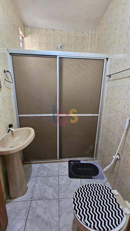 Casa à venda com 4 quartos, 144m² - Foto 9