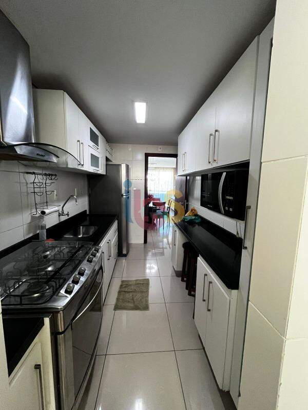 Apartamento à venda com 3 quartos, 90m² - Foto 18
