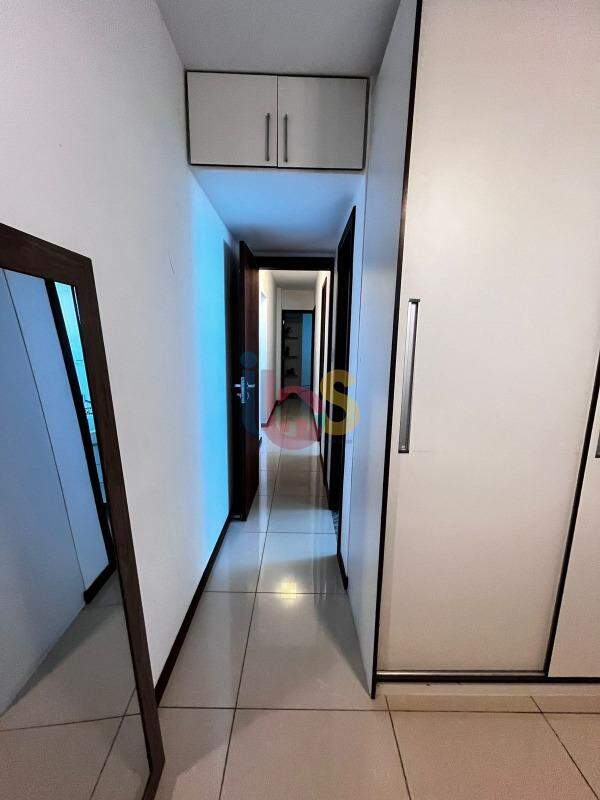 Apartamento à venda com 3 quartos, 90m² - Foto 4