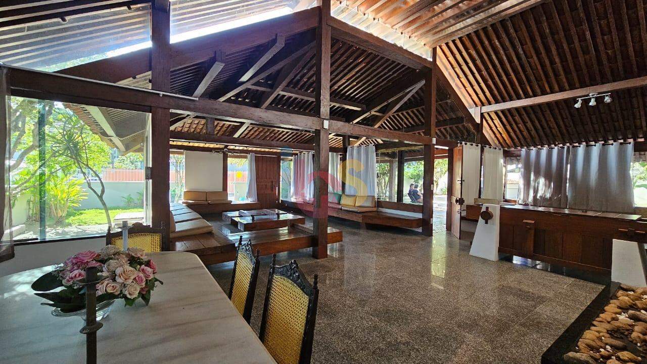 Casa à venda com 2 quartos, 339m² - Foto 5