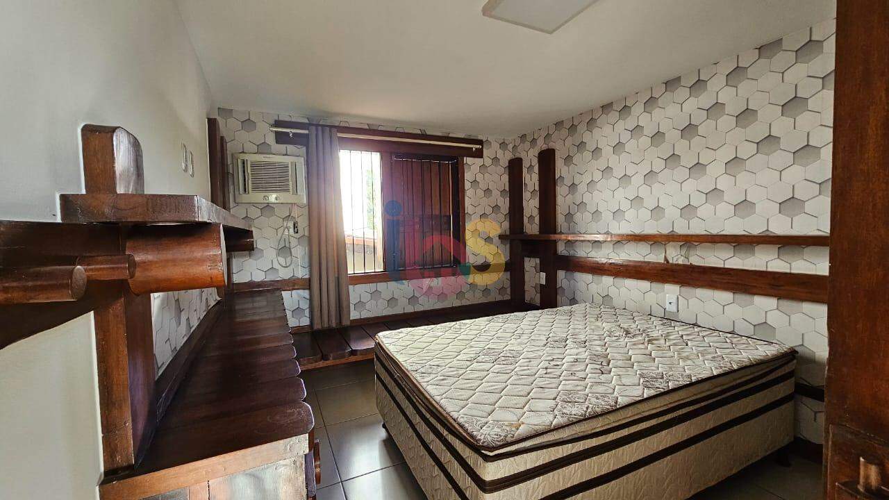 Casa à venda com 2 quartos, 339m² - Foto 17