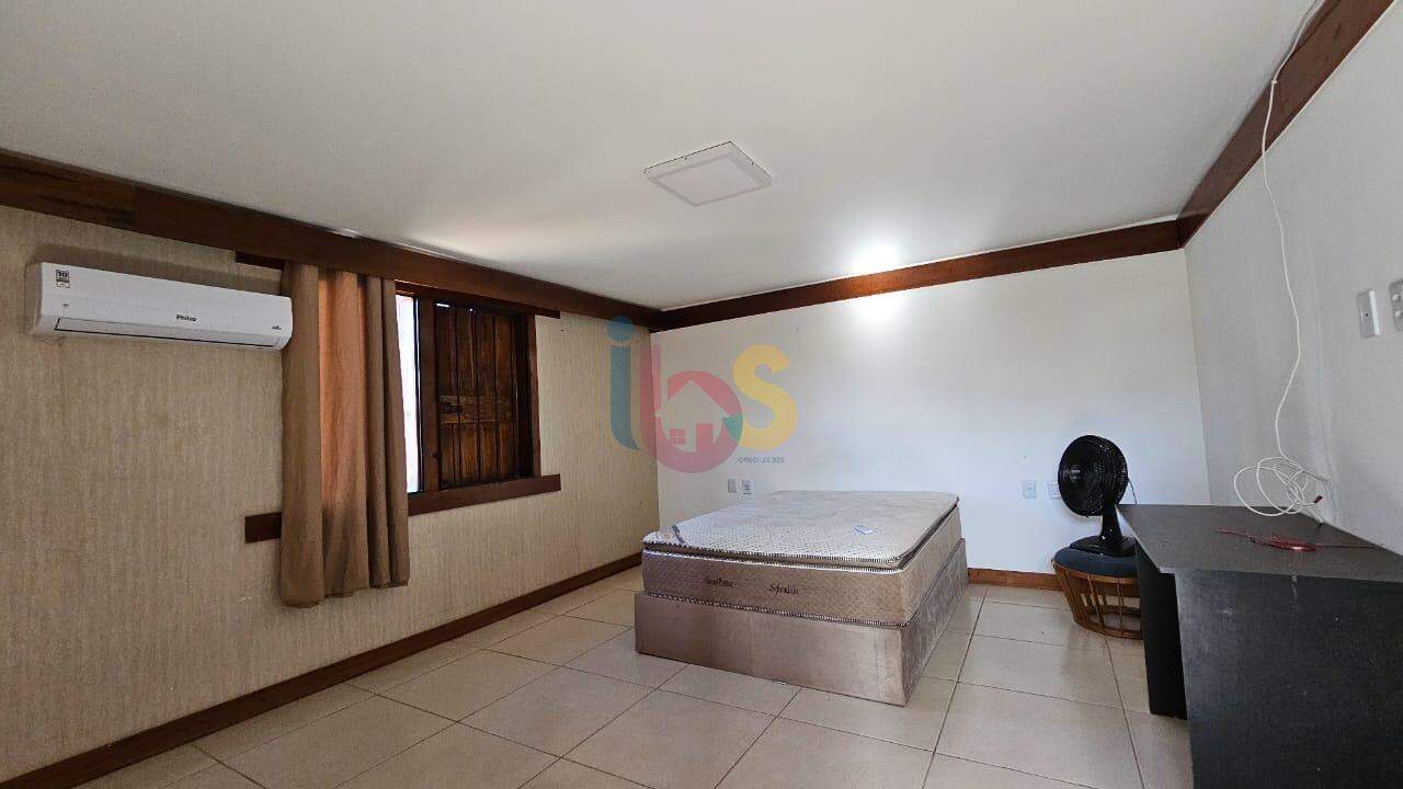 Casa à venda com 2 quartos, 339m² - Foto 15