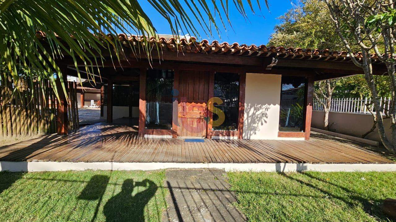 Casa à venda com 2 quartos, 339m² - Foto 3