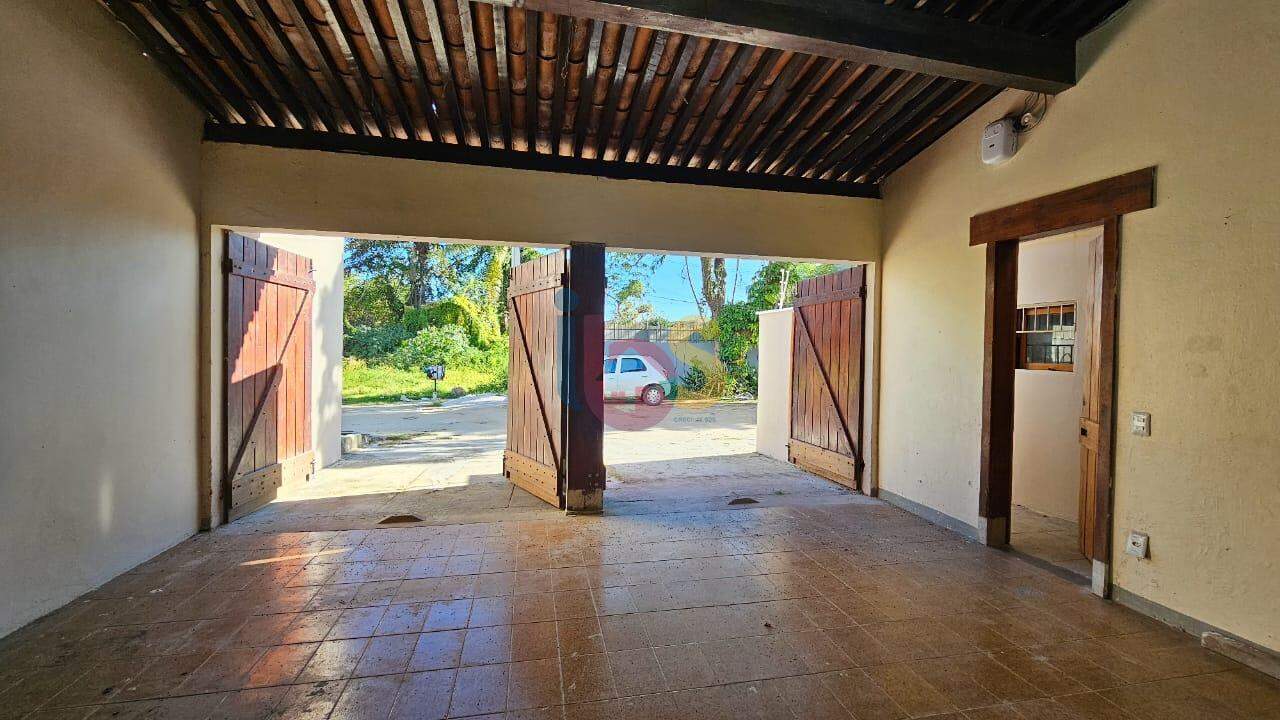 Casa à venda com 2 quartos, 339m² - Foto 26