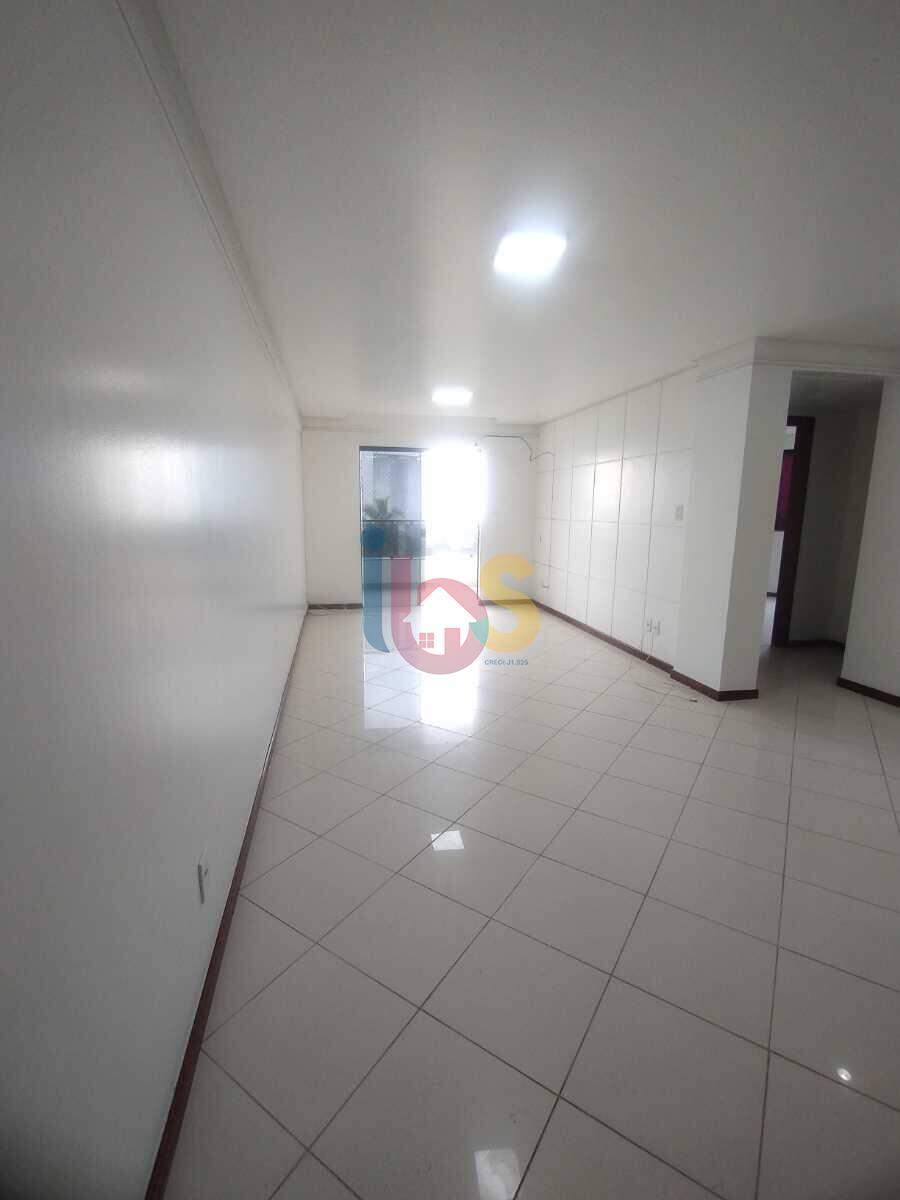 Apartamento à venda com 2 quartos, 129m² - Foto 3