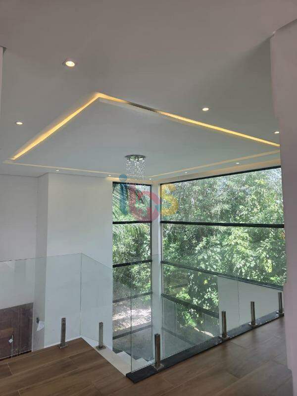 Casa à venda com 3 quartos, 400m² - Foto 8