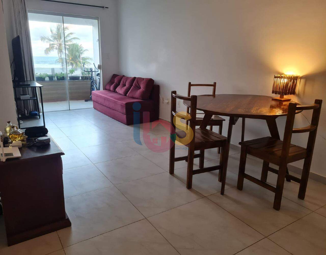 Apartamento à venda com 2 quartos, 64m² - Foto 2