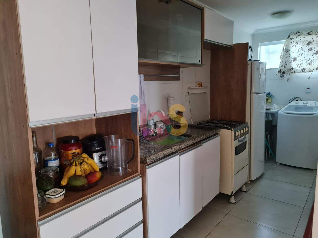 Apartamento à venda com 2 quartos, 64m² - Foto 11
