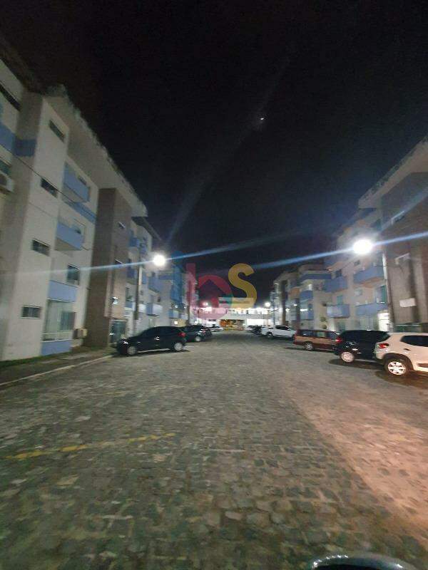 Apartamento à venda com 2 quartos, 64m² - Foto 1