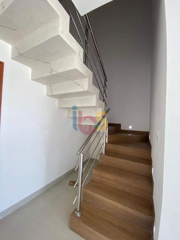 Casa à venda com 3 quartos, 120m² - Foto 7
