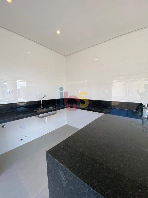 Casa à venda com 3 quartos, 120m² - Foto 10