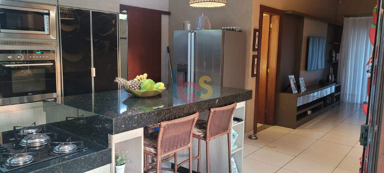 Casa à venda com 3 quartos, 350m² - Foto 12