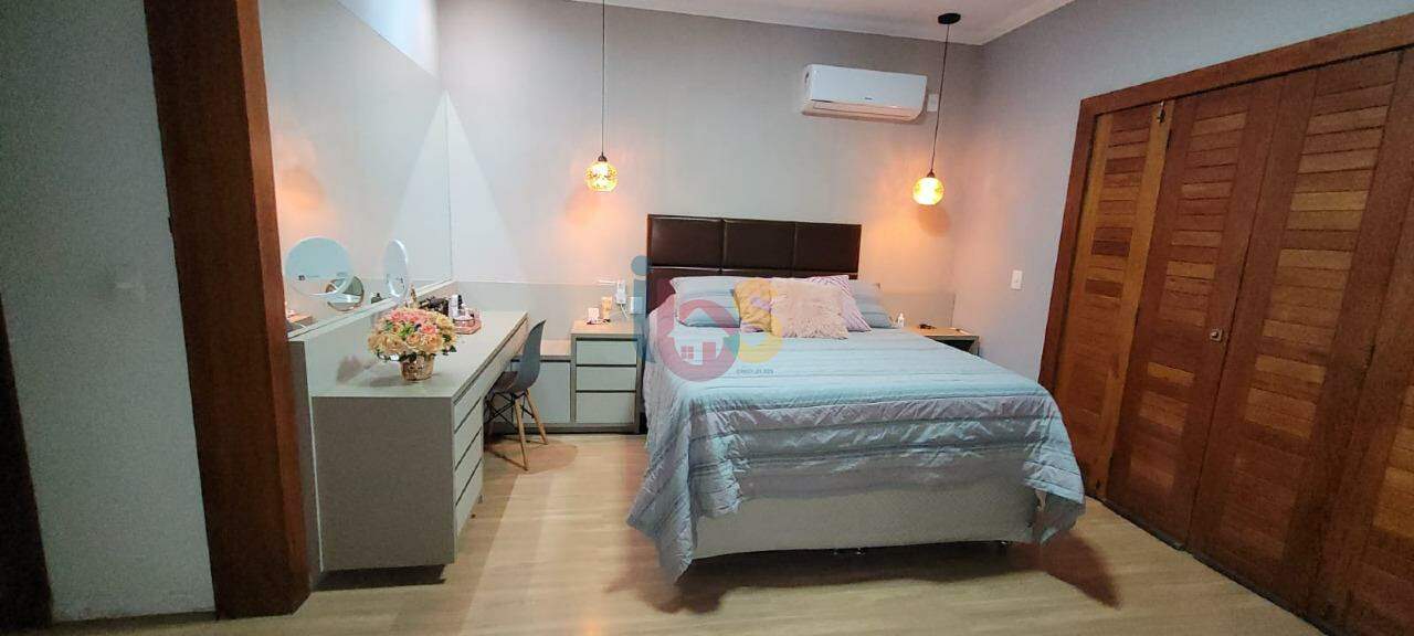 Casa à venda com 3 quartos, 350m² - Foto 9