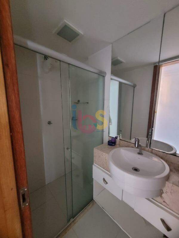Apartamento para alugar com 2 quartos, 140m² - Foto 14