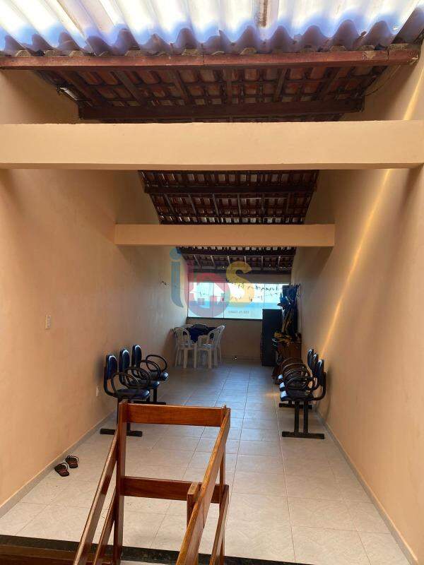Casa à venda com 3 quartos, 150m² - Foto 17