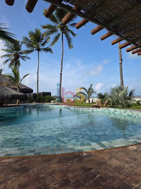 Casa, 6 quartos, 250 m² - Foto 1