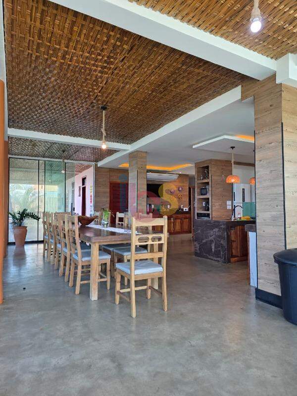 Casa, 6 quartos, 250 m² - Foto 7