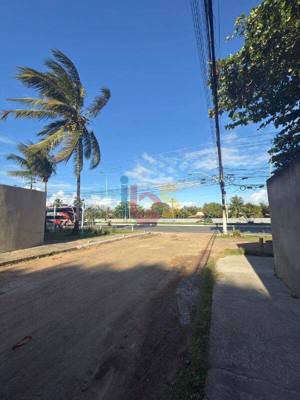 Casa para alugar com 3 quartos, 80m² - Foto 1