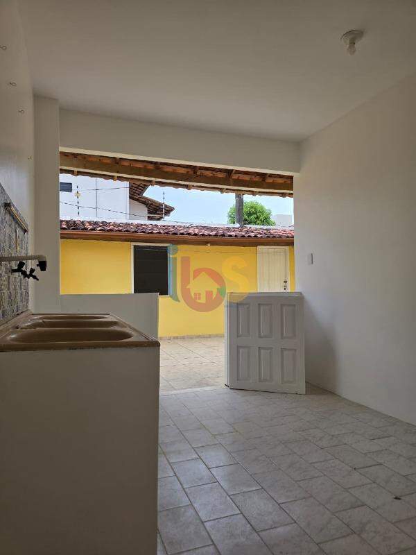 Casa para alugar com 5 quartos, 170m² - Foto 21