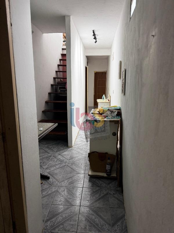 Casa, 3 quartos, 70 m² - Foto 2