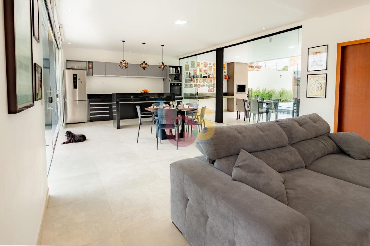 Casa, 3 quartos, 200 m² - Foto 7