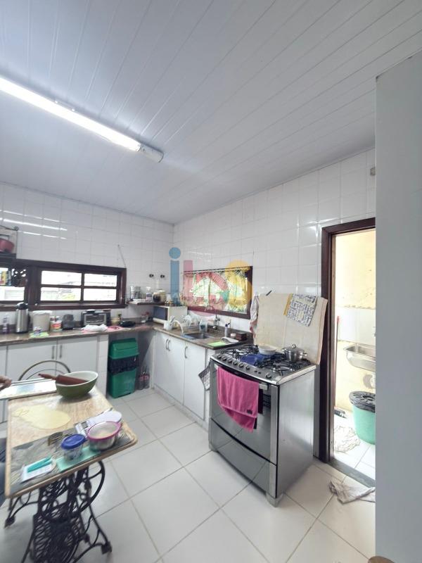 Casa, 2 quartos, 285 m² - Foto 6