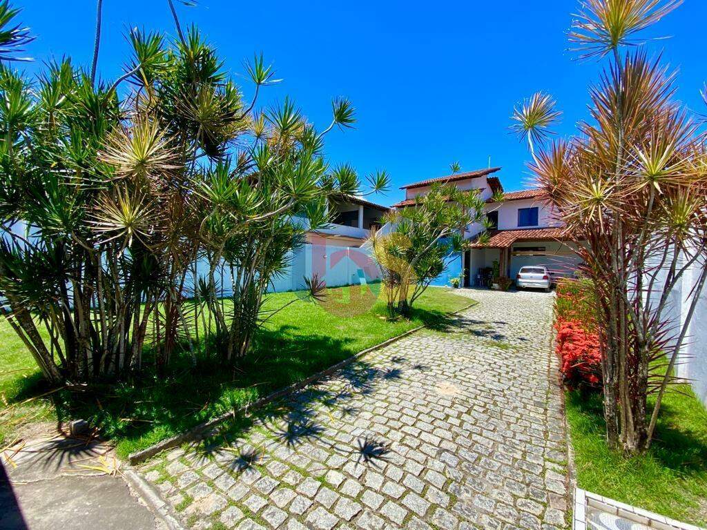 Casa, 4 quartos, 225 m² - Foto 1