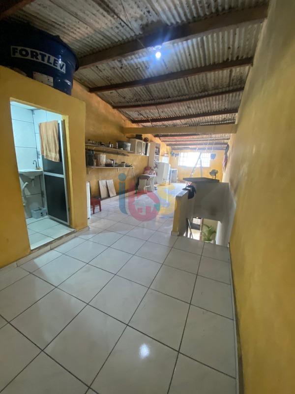 Casa, 2 quartos, 250 m² - Foto 4