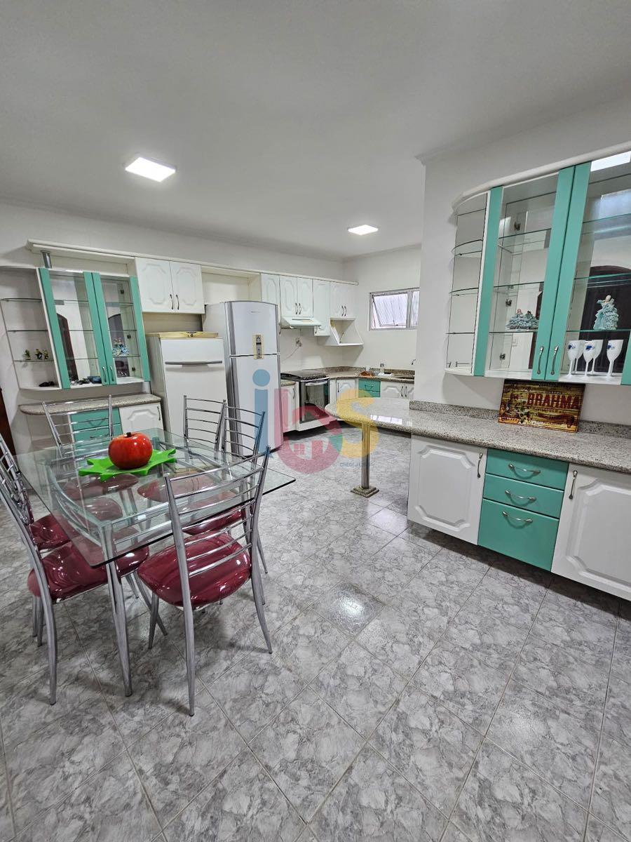 Casa, 3 quartos, 140 m² - Foto 3