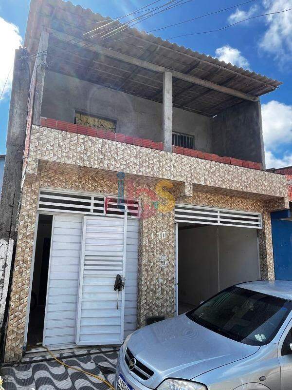 Casa, 4 quartos, 220 m² - Foto 1