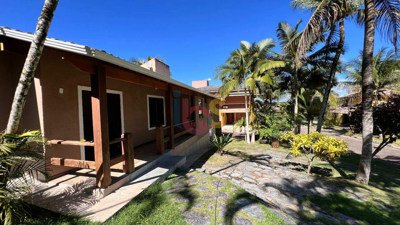 Casa, 4 quartos, 218 m² - Foto 2